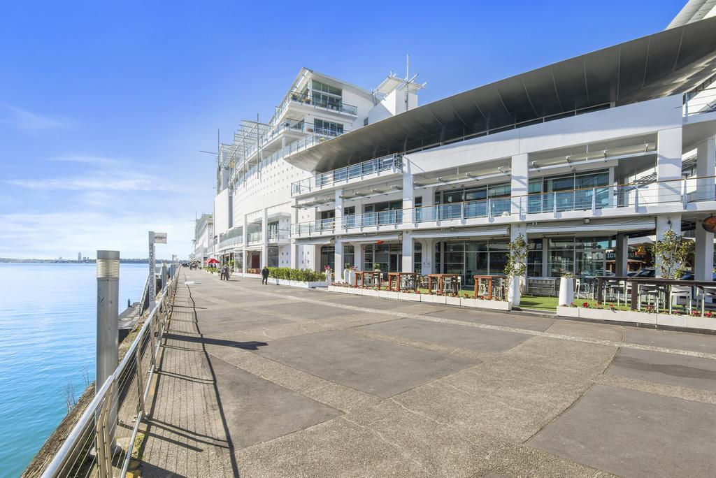 Waterfront Two Bedroom Apartment; Great Location! Auckland Oda fotoğraf